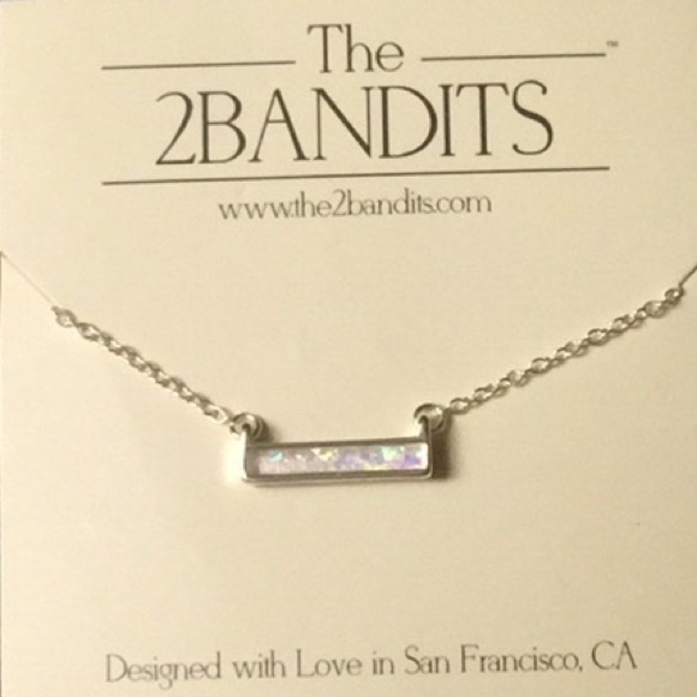 NWT The2Bandits Athens necklace